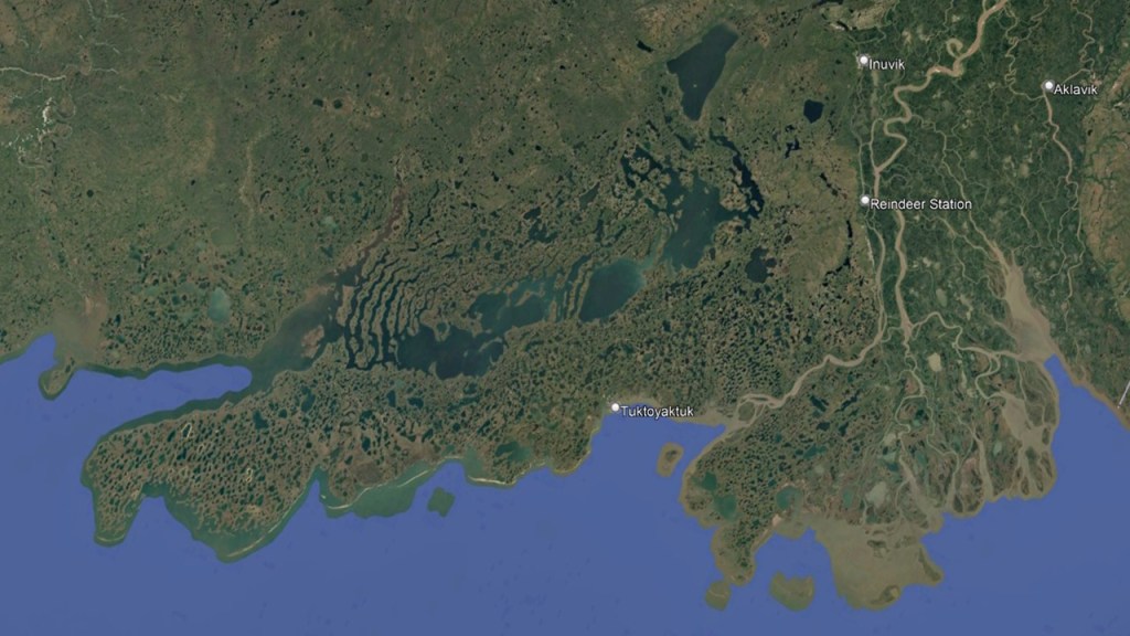 This image has an empty alt attribute; its file name is mack.jpg